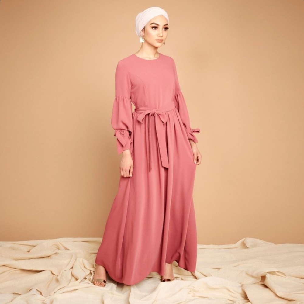 Elegant Long-Sleeve Maxi Dress in Dusty Rose